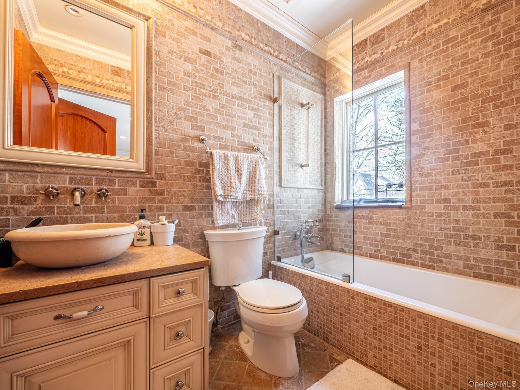 Single Family Radnor  Queens, NY 11432, MLS-966166-27