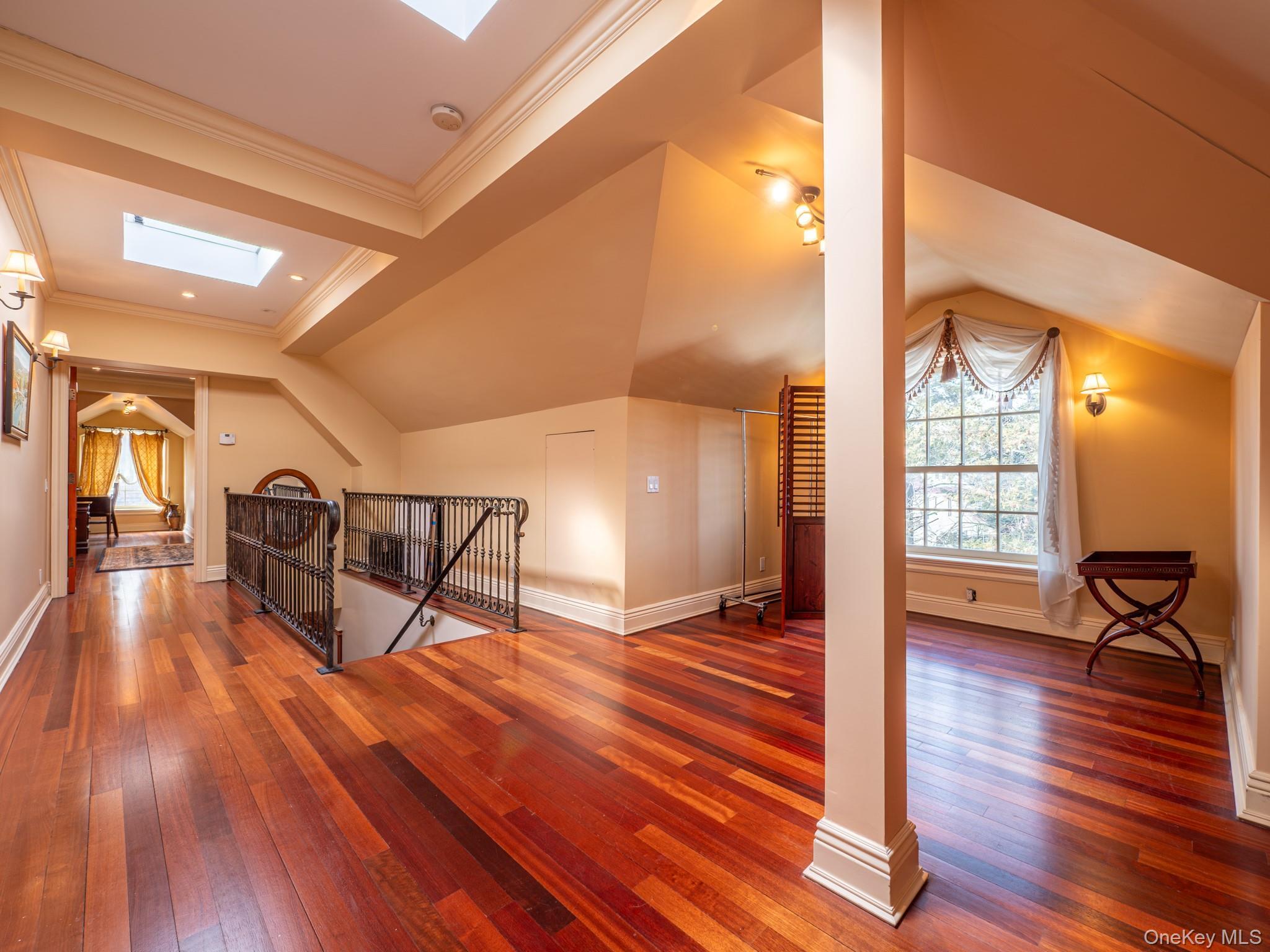 Single Family Radnor  Queens, NY 11432, MLS-966166-28