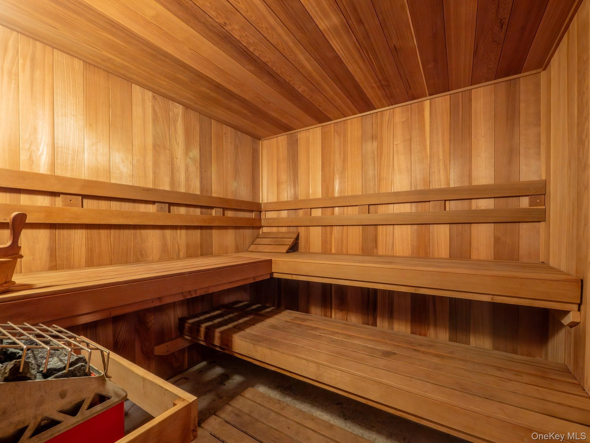 Single Family Radnor  Queens, NY 11432, MLS-966166-41