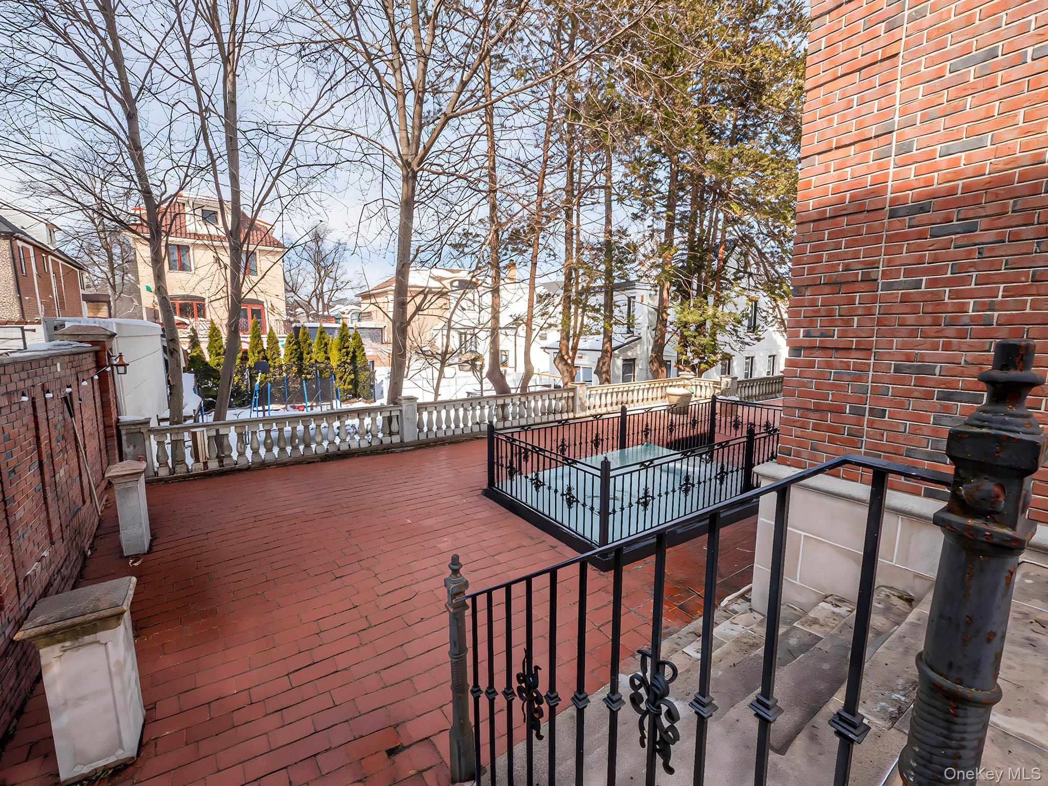 Single Family Radnor  Queens, NY 11432, MLS-966166-43