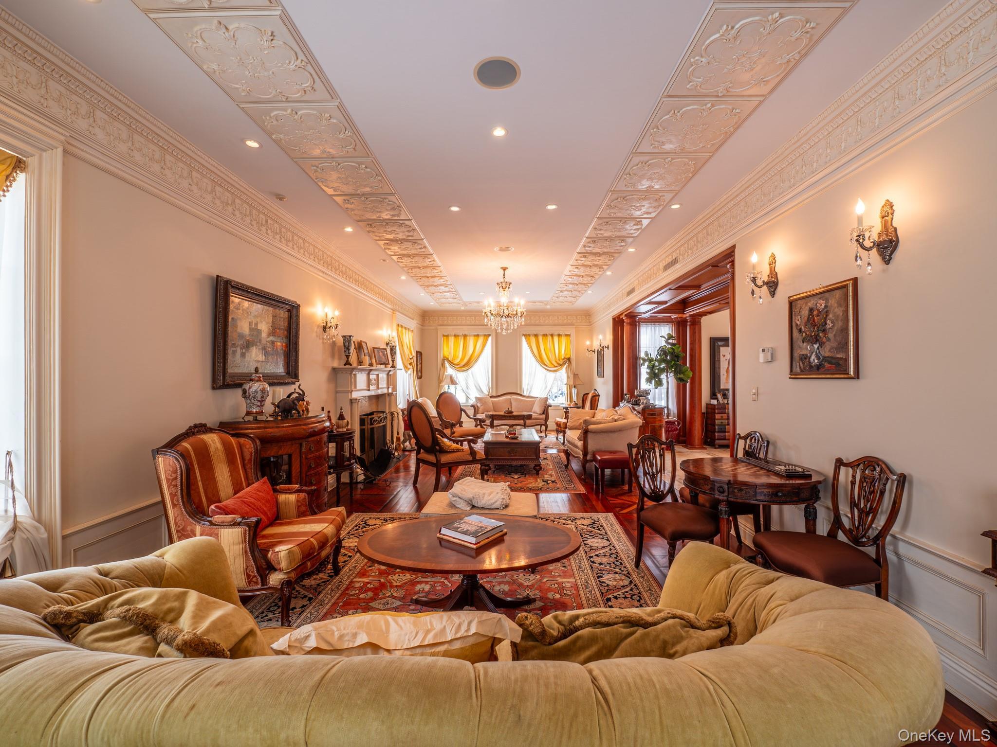 Single Family Radnor  Queens, NY 11432, MLS-966166-8