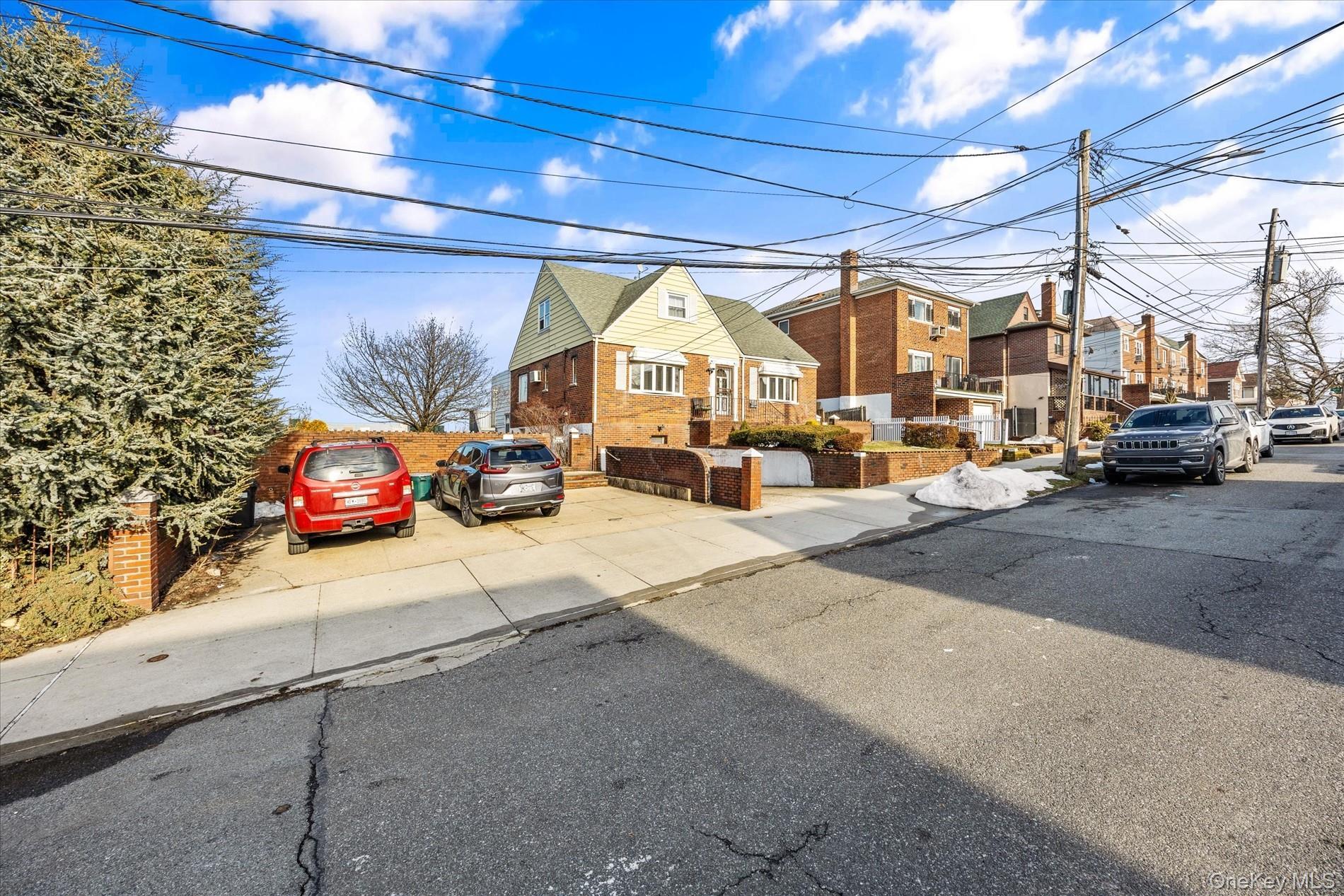 Single Family 78th  Queens, NY 11379, MLS-966171-29