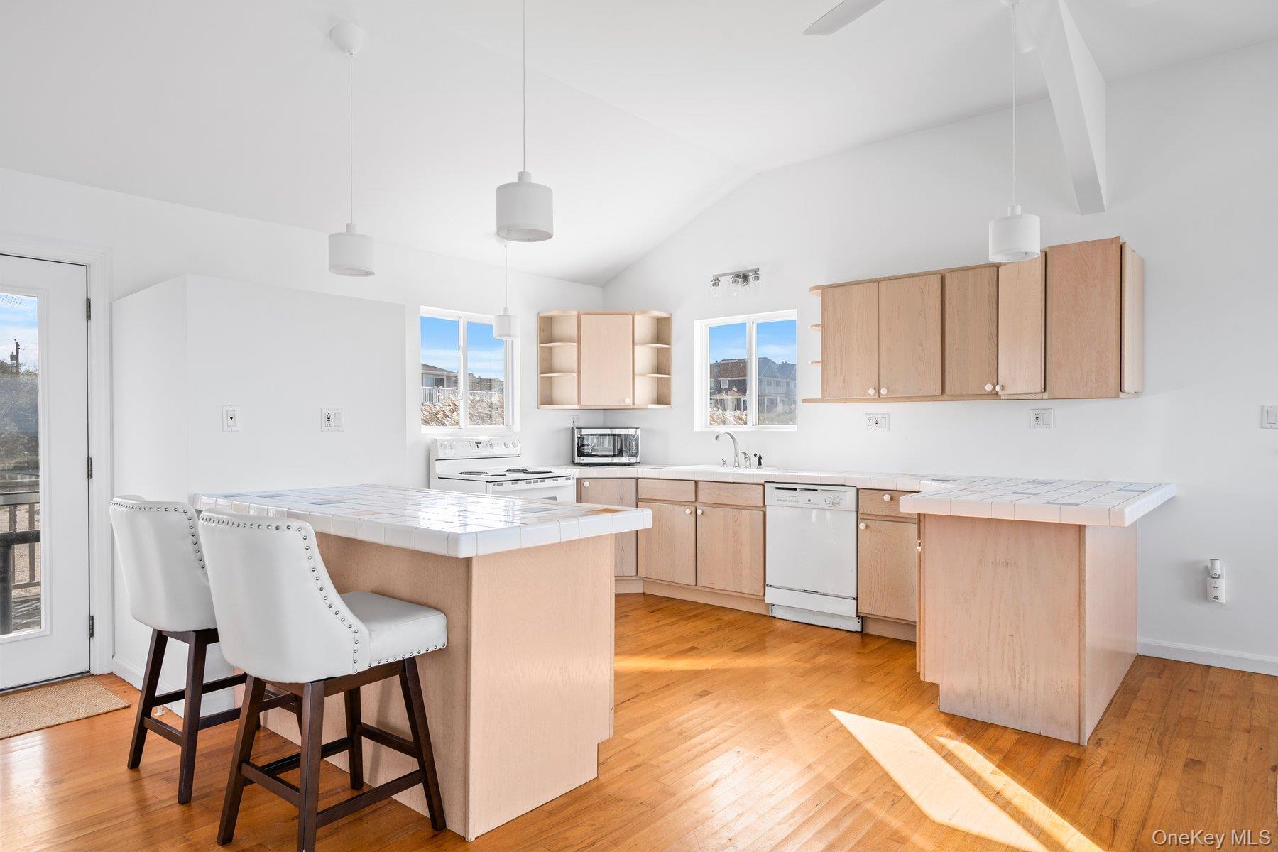Single Family Dune Road  Suffolk County, NY 11978, MLS-966180-4