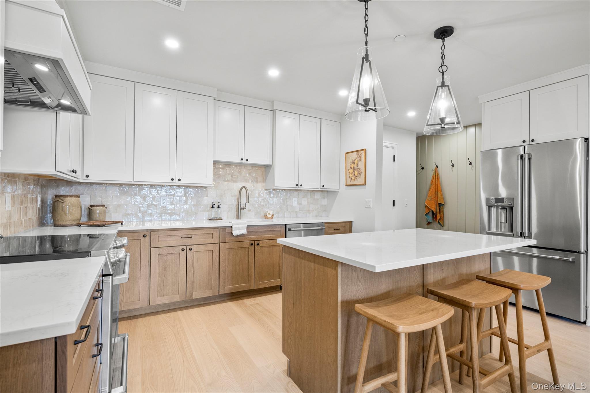 Condo Riverside  Westchester County, NY 10520, MLS-966211-7