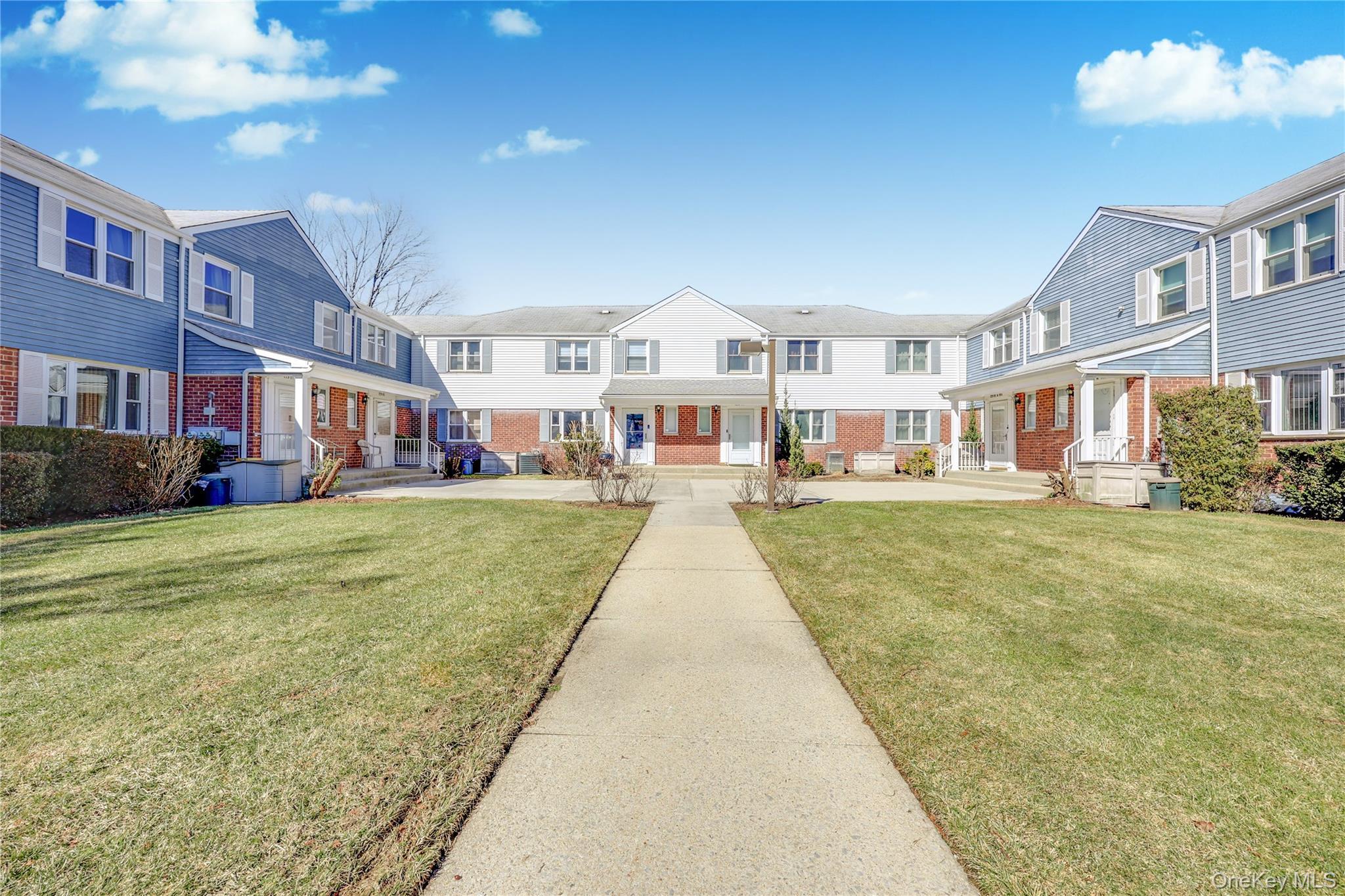 Condo 69th  Queens, NY 11364, MLS-966225-18