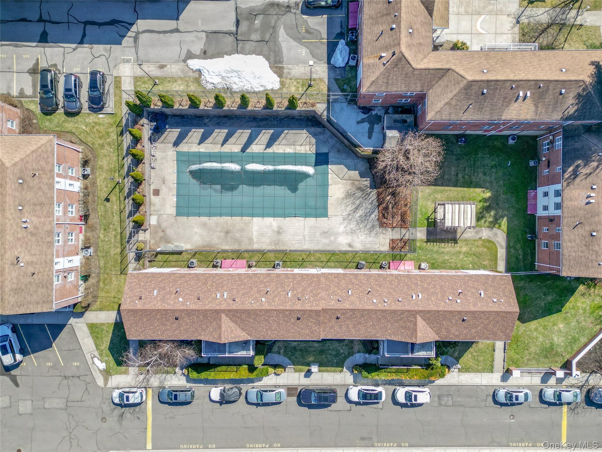 Condo 69th  Queens, NY 11364, MLS-966225-20