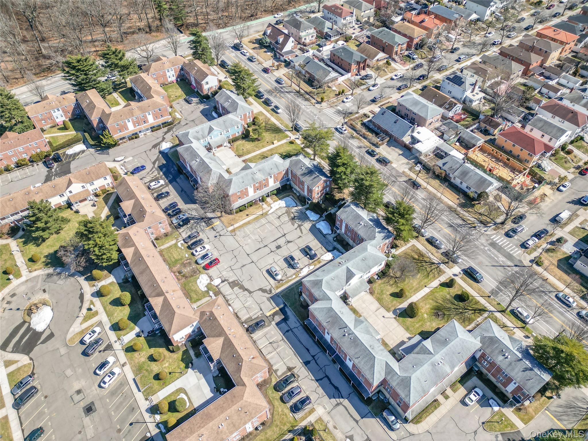 Condo 69th  Queens, NY 11364, MLS-966225-21