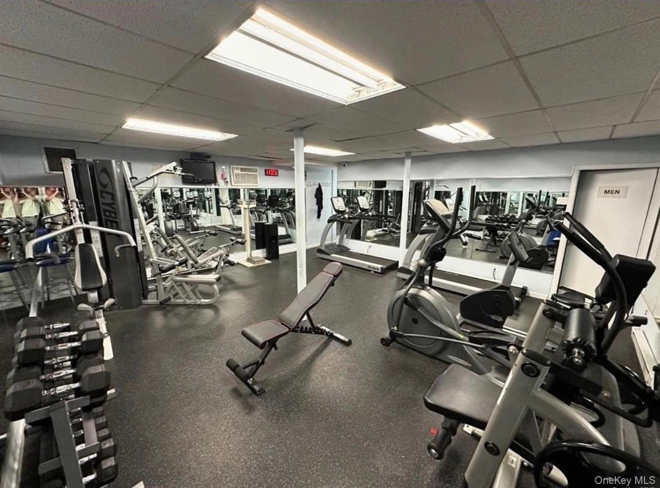 Condo 69th  Queens, NY 11364, MLS-966225-22