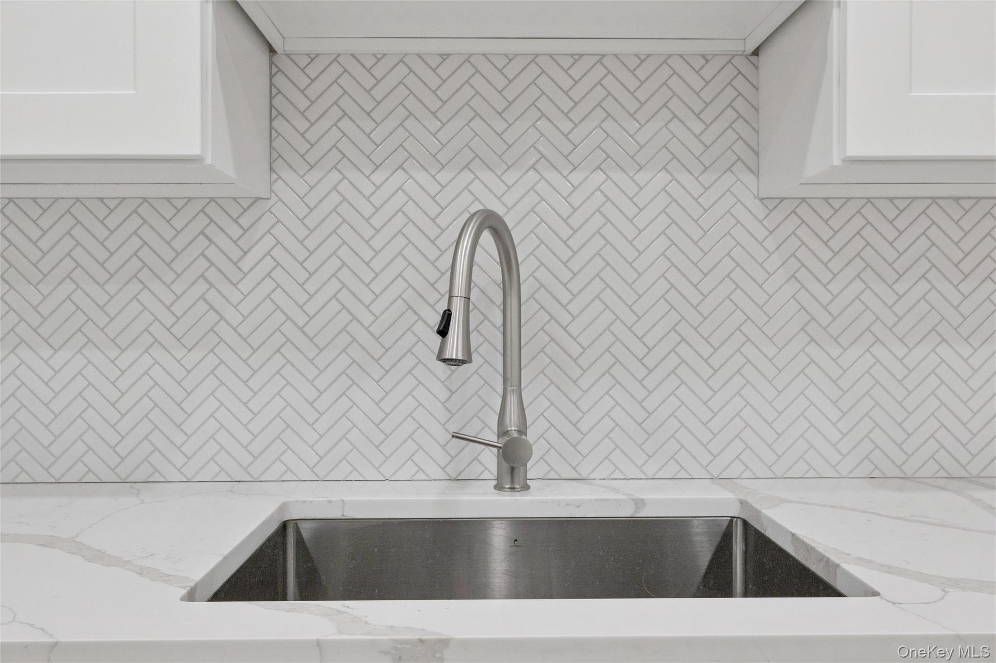 Condo Pheasant  Nassau County, NY 11576, MLS-966230-31