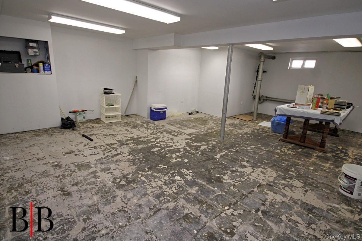 Single Family Hendrickson  Brooklyn, NY 11234, MLS-966233-12