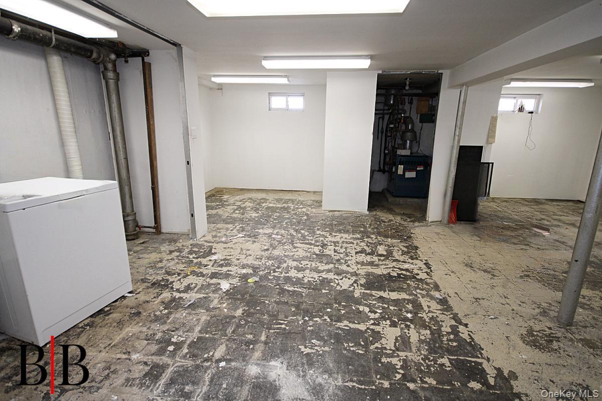 Single Family Hendrickson  Brooklyn, NY 11234, MLS-966233-13