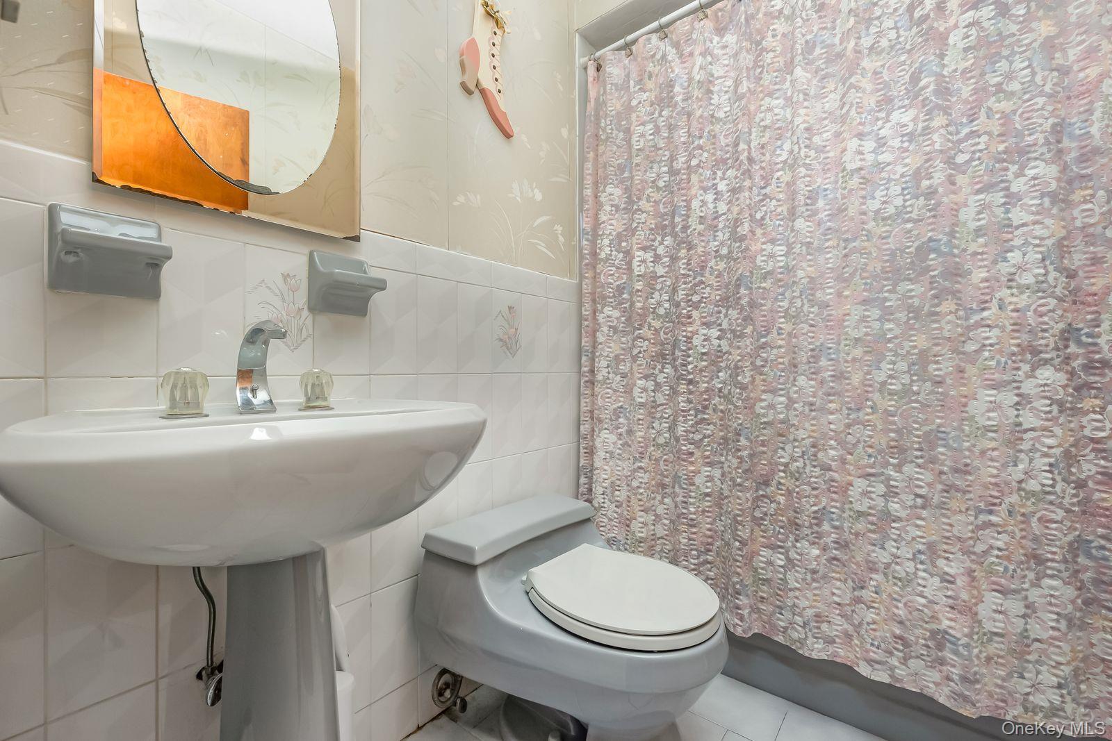 Single Family 60th  Queens, NY 11378, MLS-966245-14