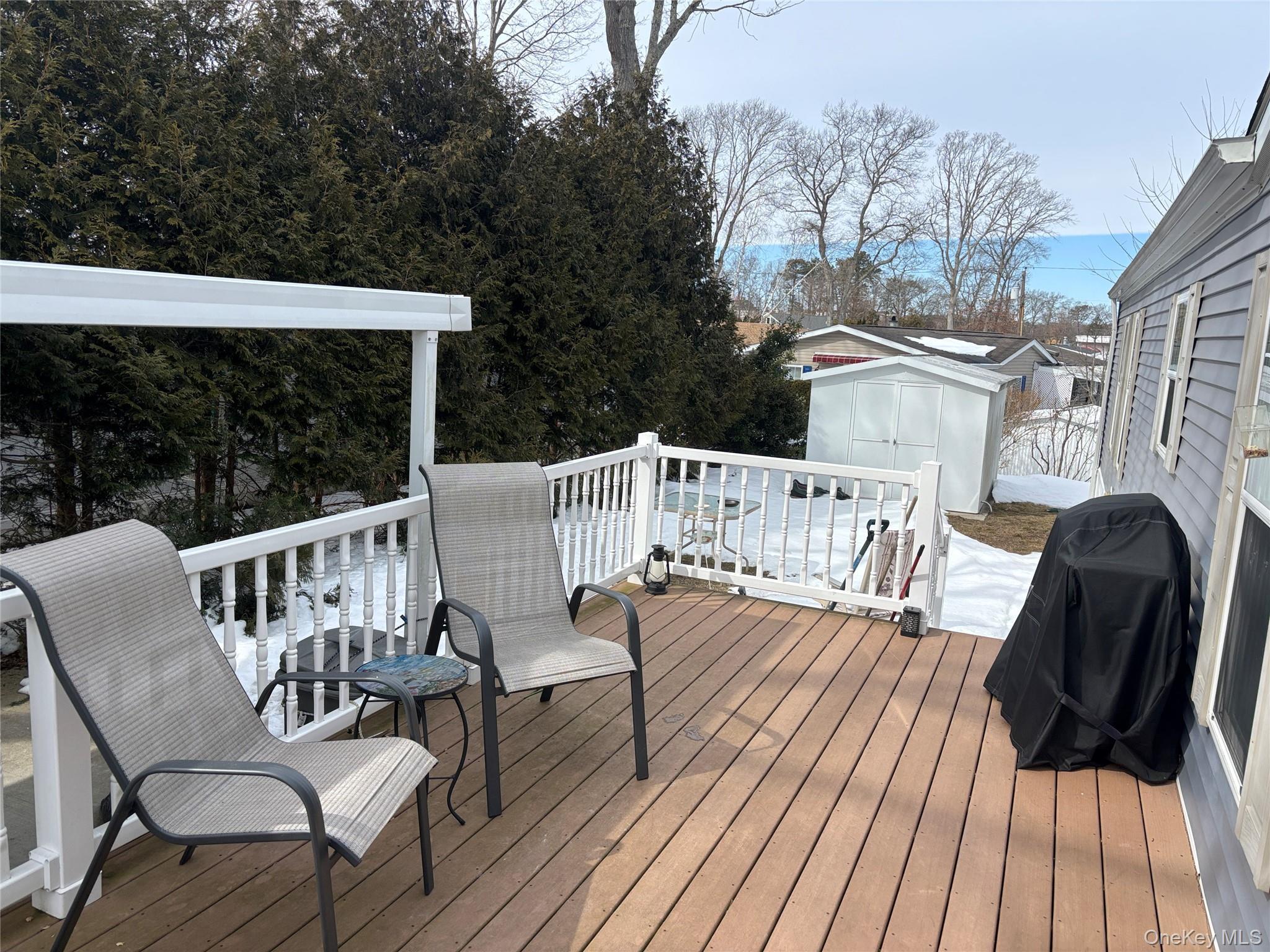 Single Family Old Country  Suffolk County, NY 11901, MLS-966254-6