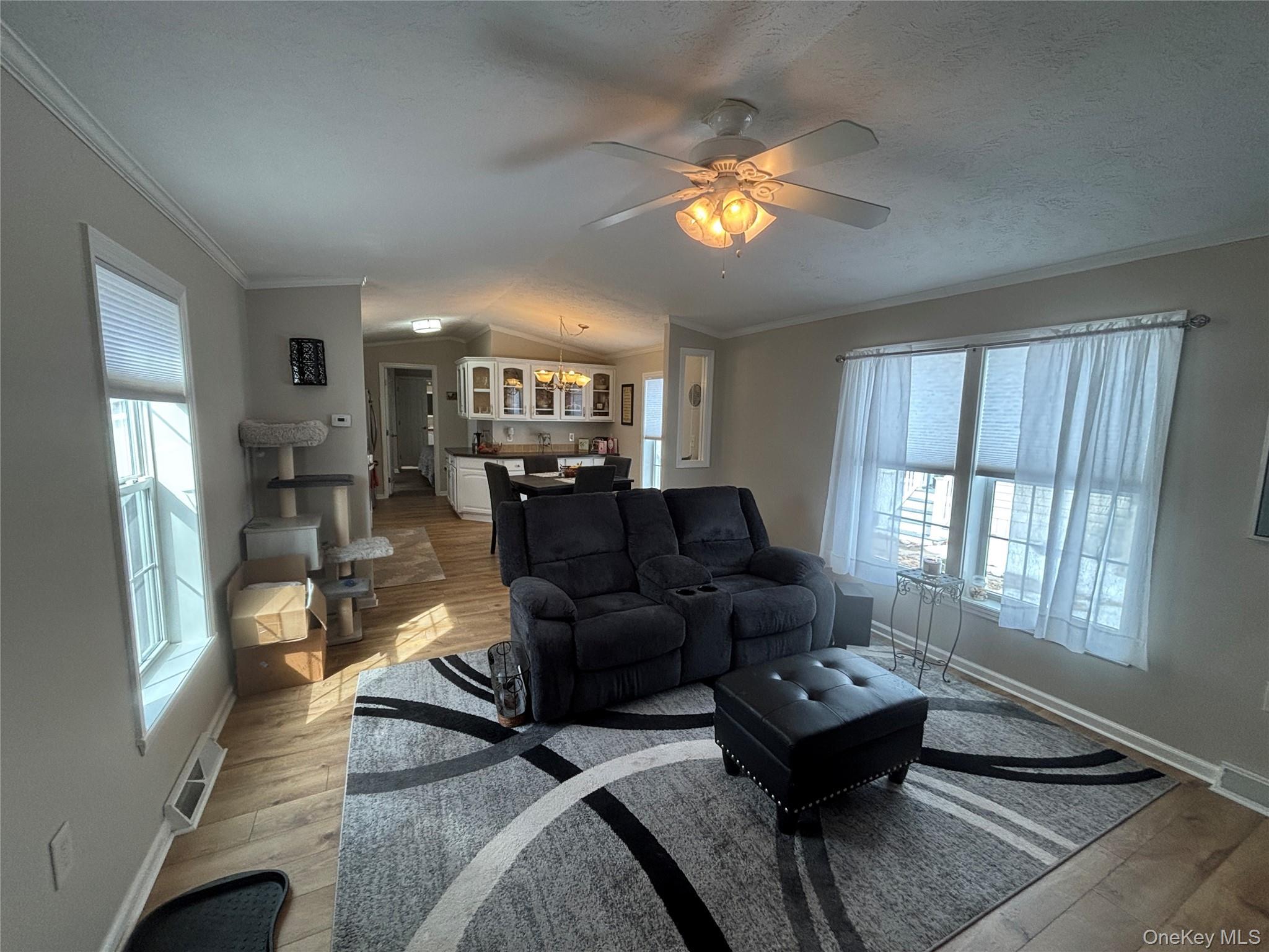 Single Family Old Country  Suffolk County, NY 11901, MLS-966254-7