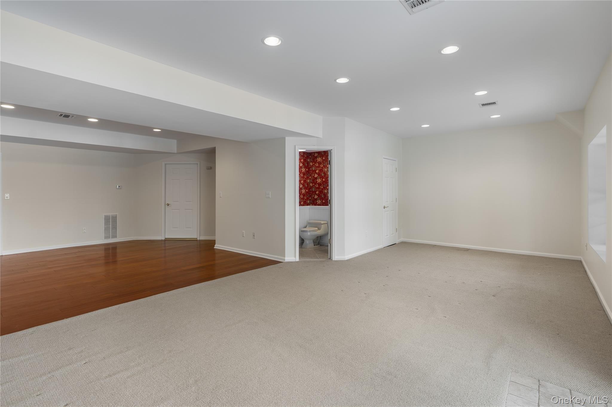 Single Family Turnberry  Orange County, NY 10950, MLS-966256-31