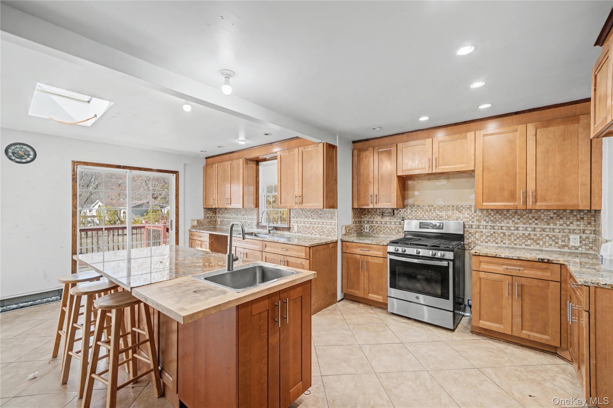 Single Family Merriewold  Orange County, NY 10950, MLS-966264-10