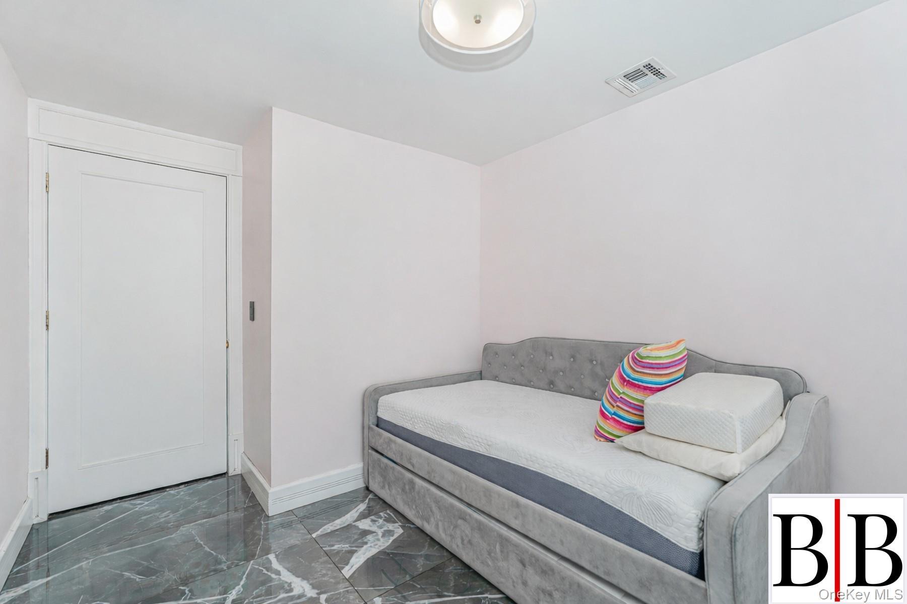 Single Family National Brooklyn, NY 11234, MLS-966271-11