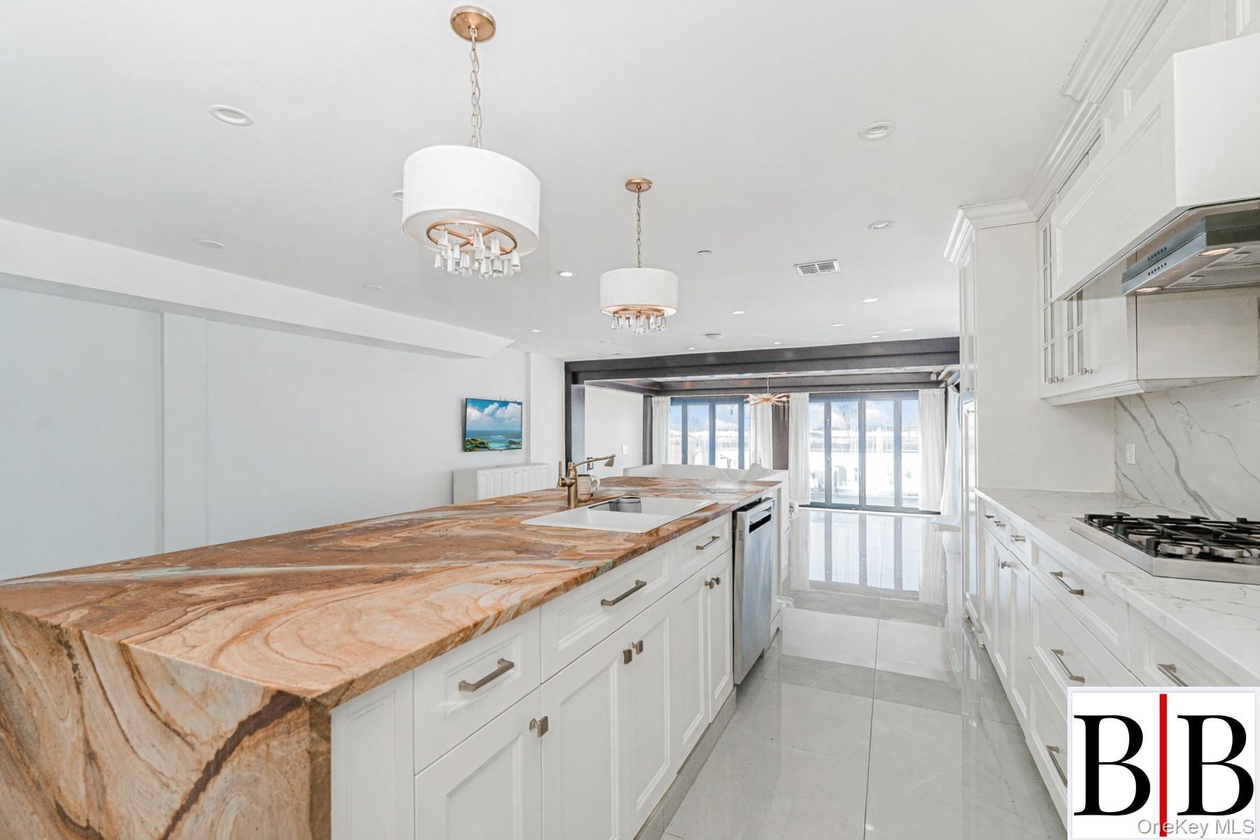 Single Family National Brooklyn, NY 11234, MLS-966271-25