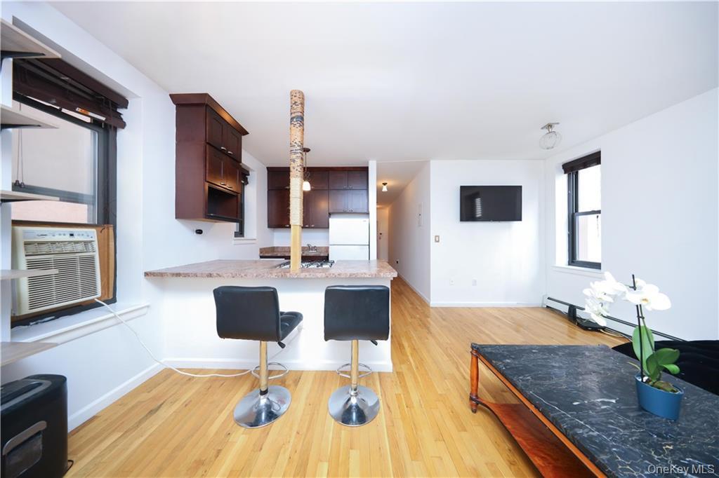 Coop Madison Manhattan, NY 10037, MLS-966289-8