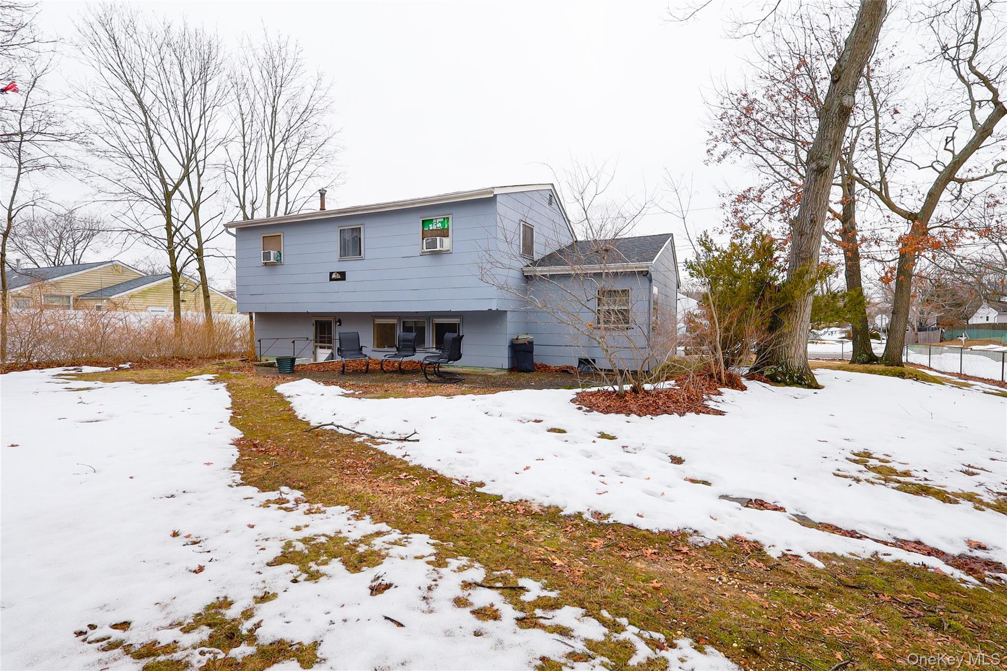 Single Family Champlain Suffolk County, NY 11776, MLS-966295-17