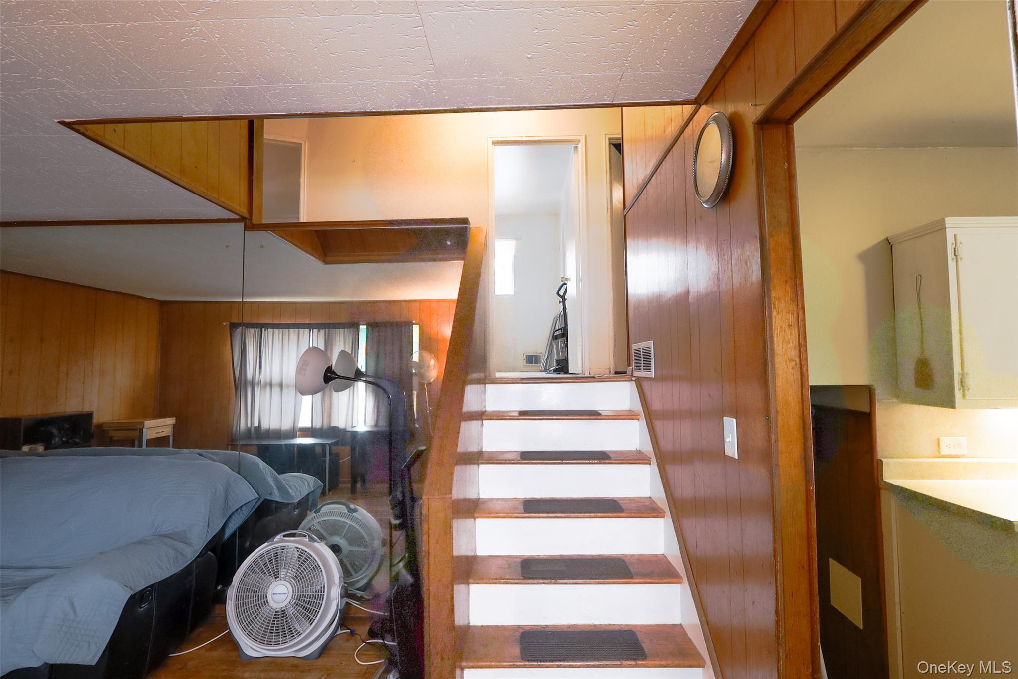 Single Family Champlain Suffolk County, NY 11776, MLS-966295-5