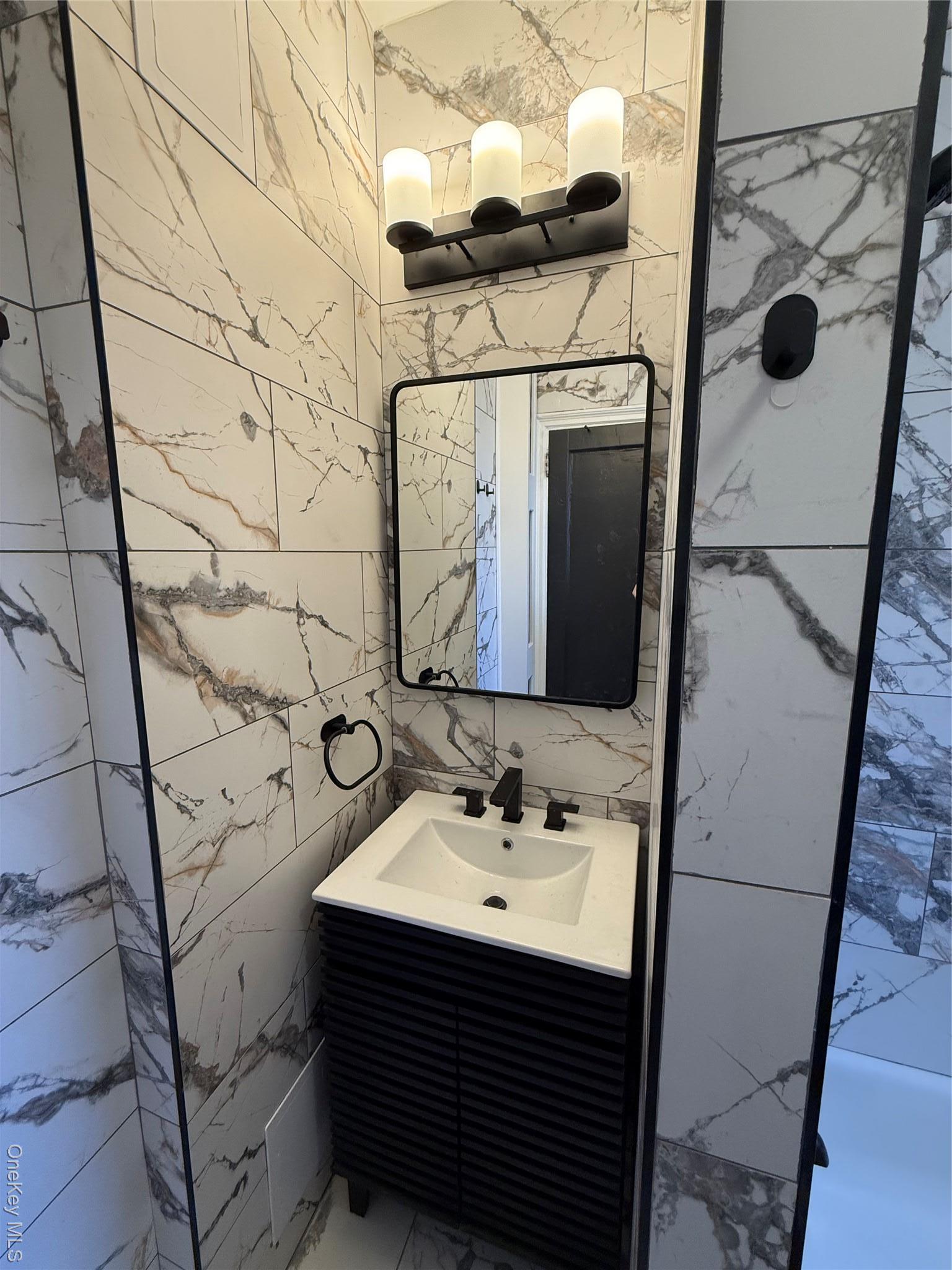 Apartment Bronx Park  Bronx, NY 10462, MLS-966307-15