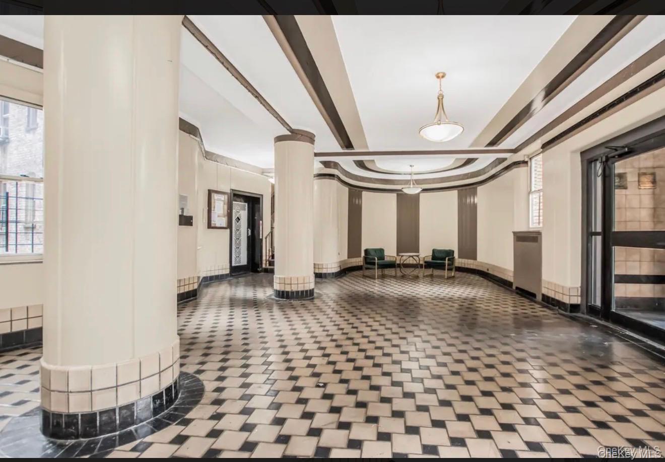 Apartment Bronx Park  Bronx, NY 10462, MLS-966307-16