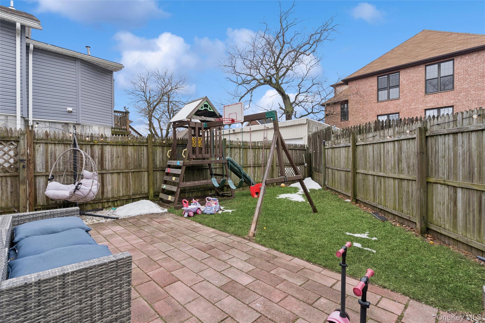 Single Family Beach 3rd Queens, NY 11691, MLS-966309-16