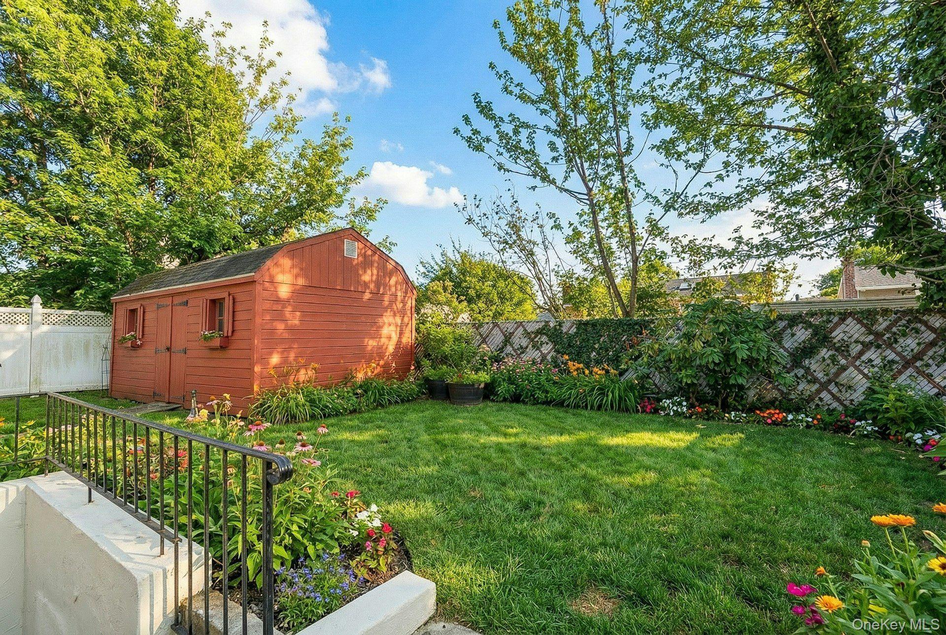 Single Family Thomas  Nassau County, NY 11510, MLS-966330-20