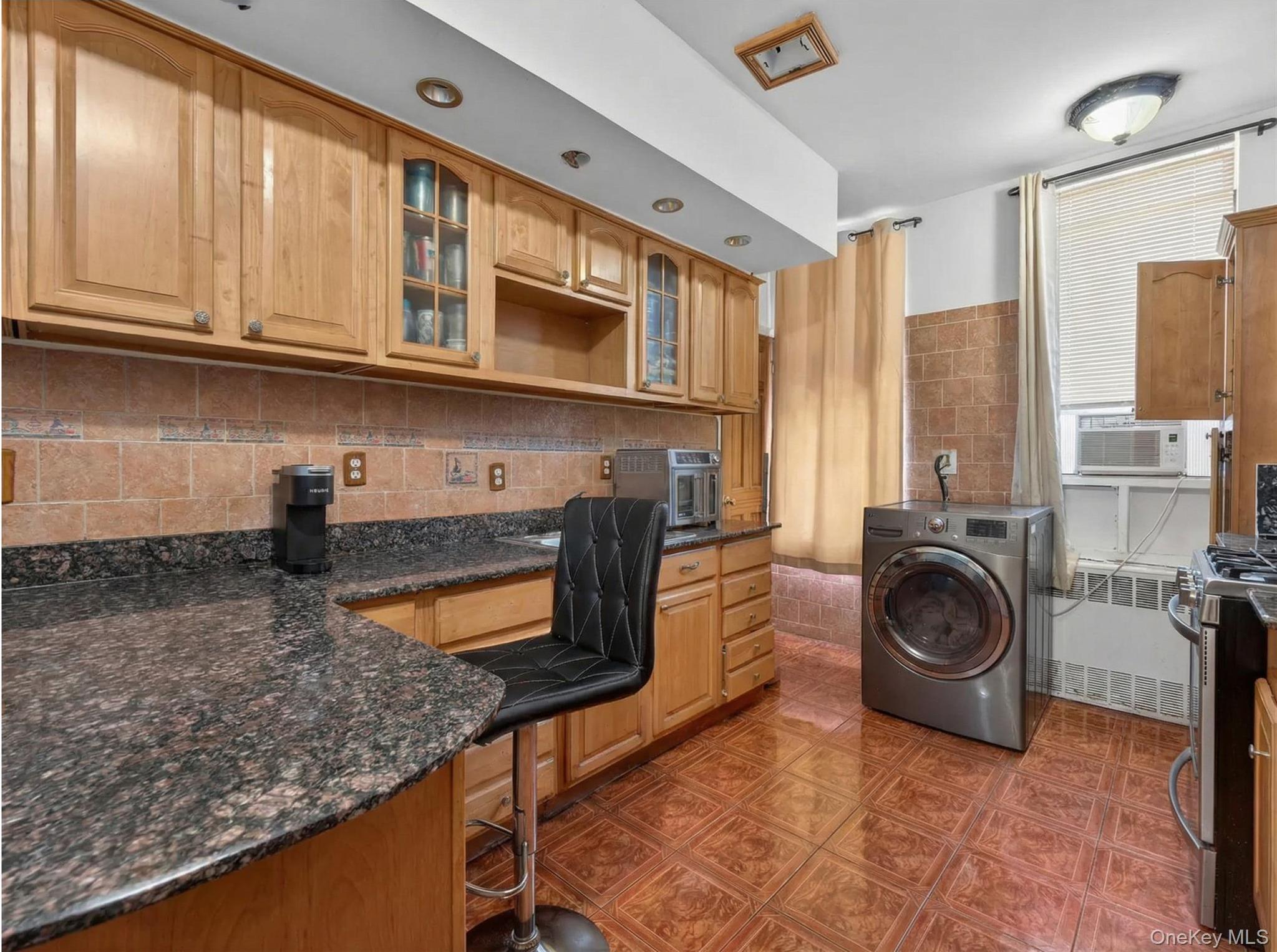 Commercial Sale Greene Avenue Brooklyn, NY 11237, MLS-966335-3