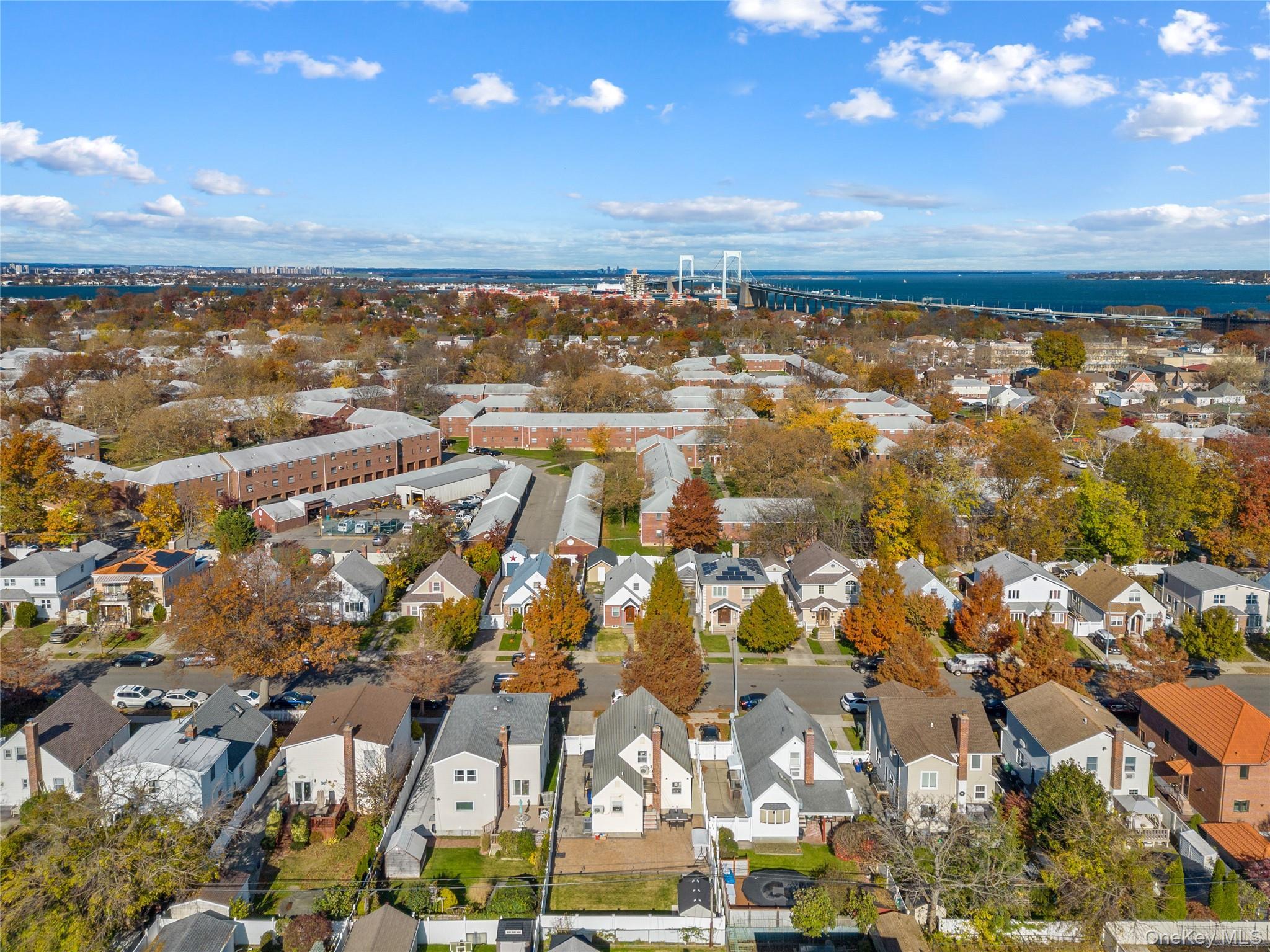 Single Family 19th Queens, NY 11357, MLS-966345-31