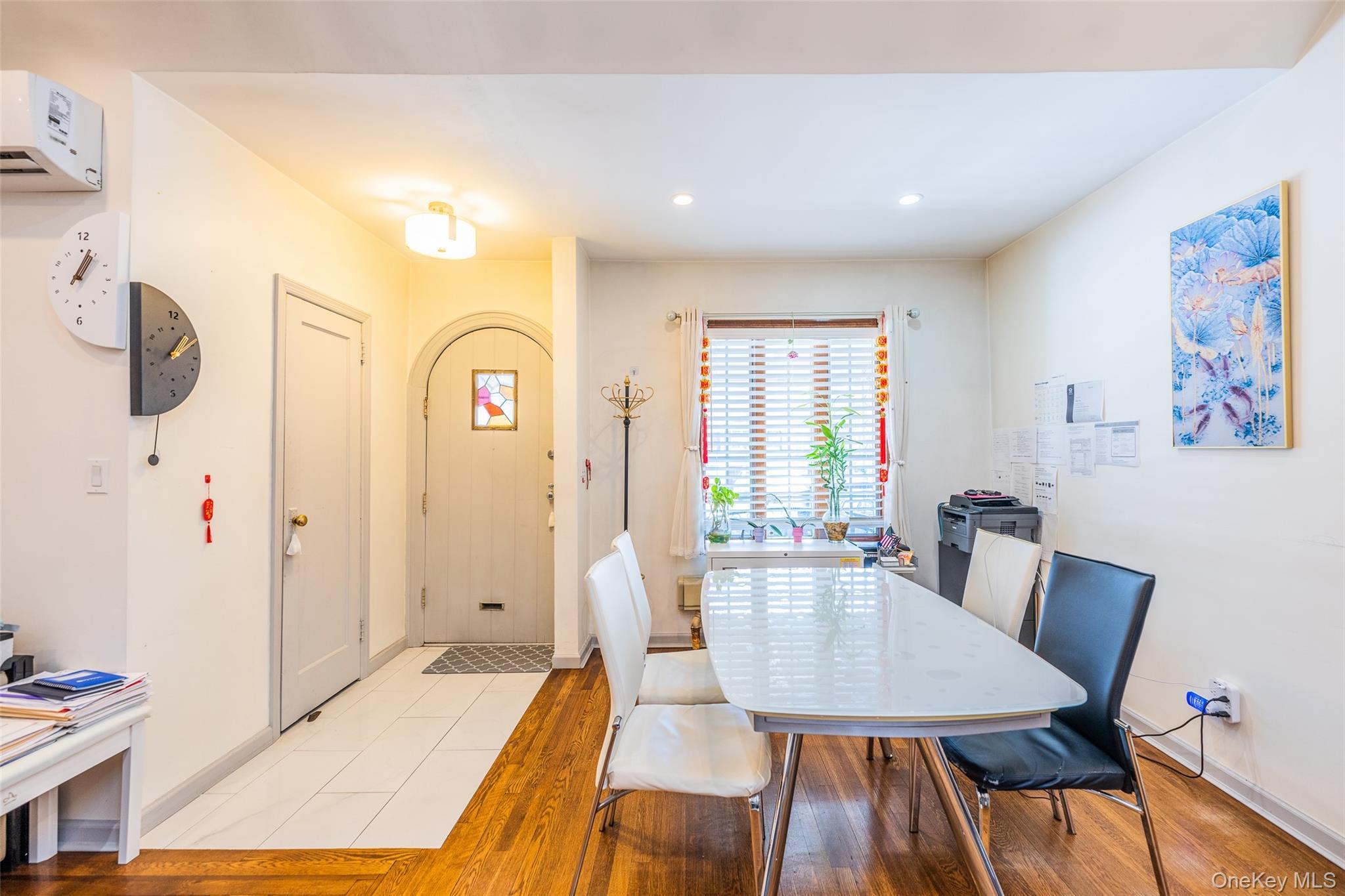 Single Family 62nd  Queens, NY 11378, MLS-966347-4