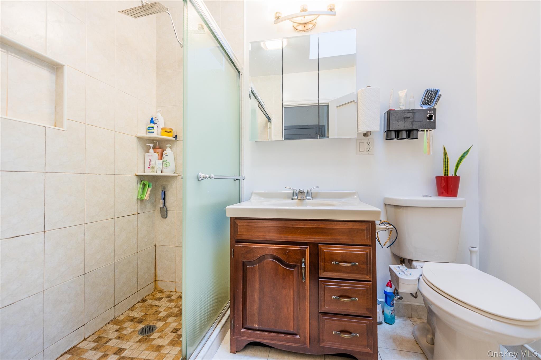 Single Family 62nd  Queens, NY 11378, MLS-966347-8