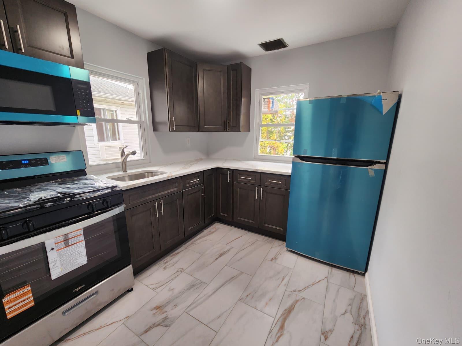 Single Family 134th  Queens, NY 11413, MLS-966352-12