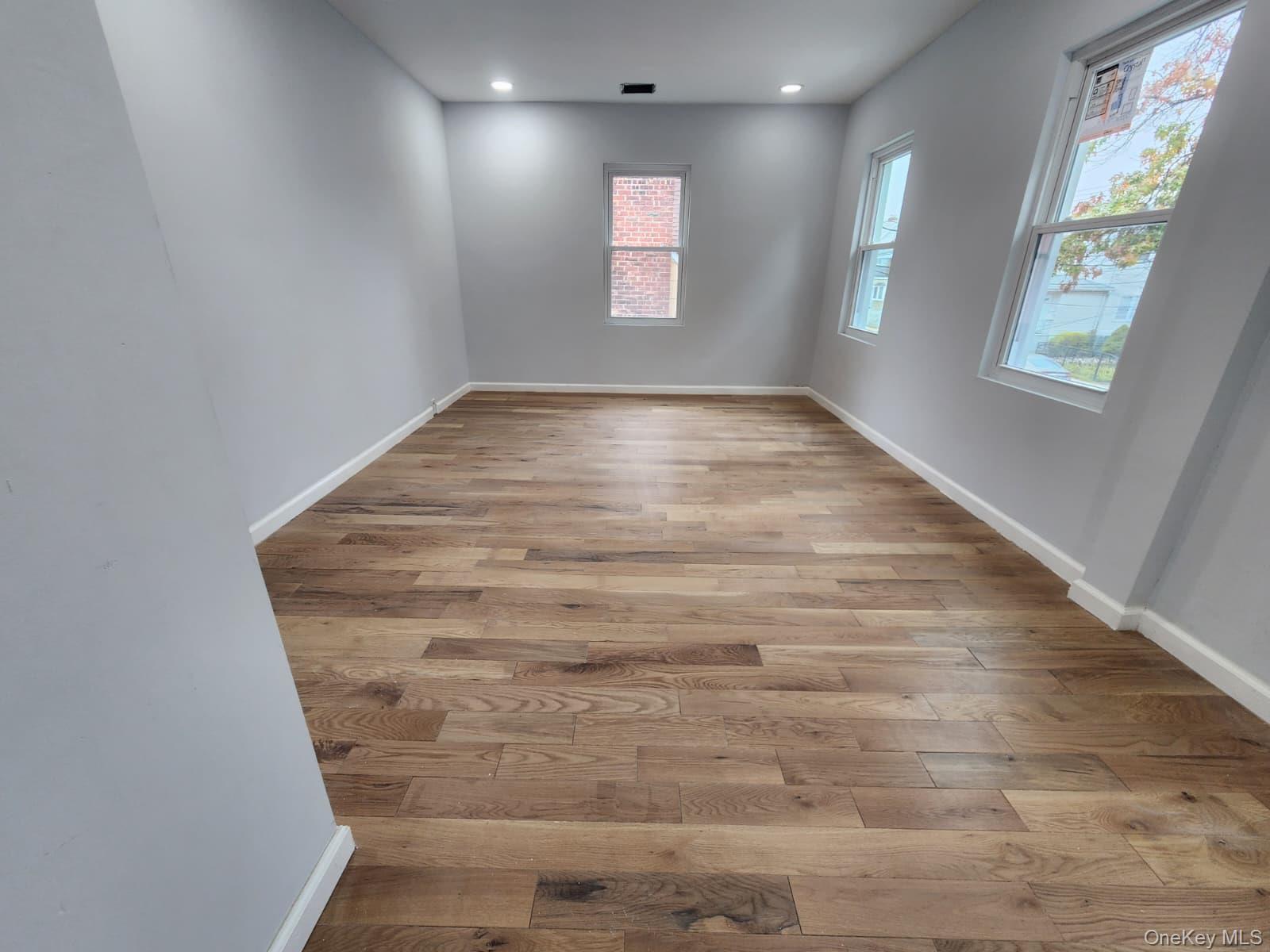 Single Family 134th  Queens, NY 11413, MLS-966352-15