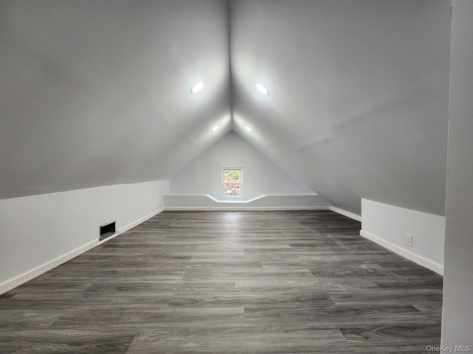 Single Family 134th  Queens, NY 11413, MLS-966352-26