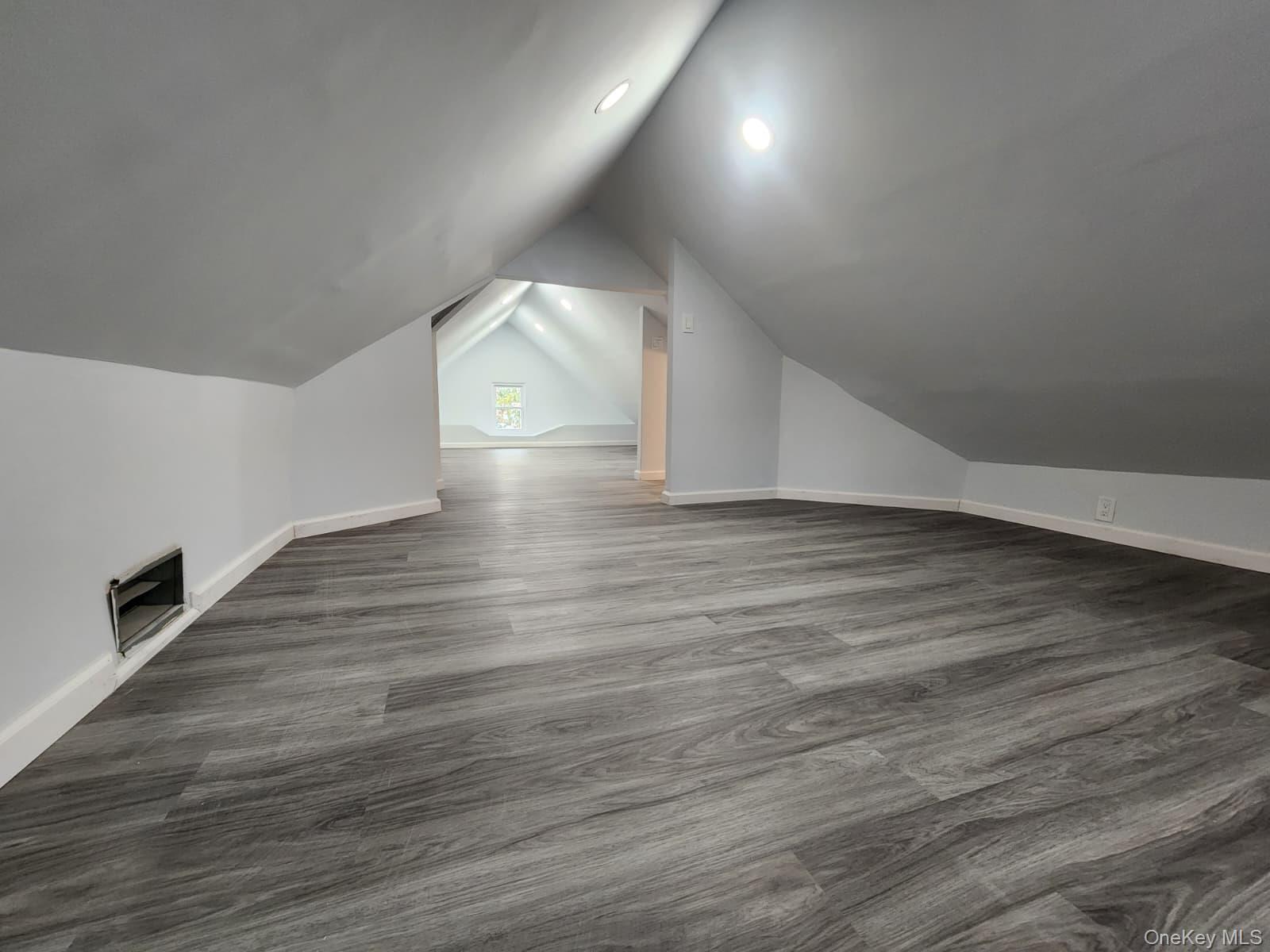 Single Family 134th  Queens, NY 11413, MLS-966352-29