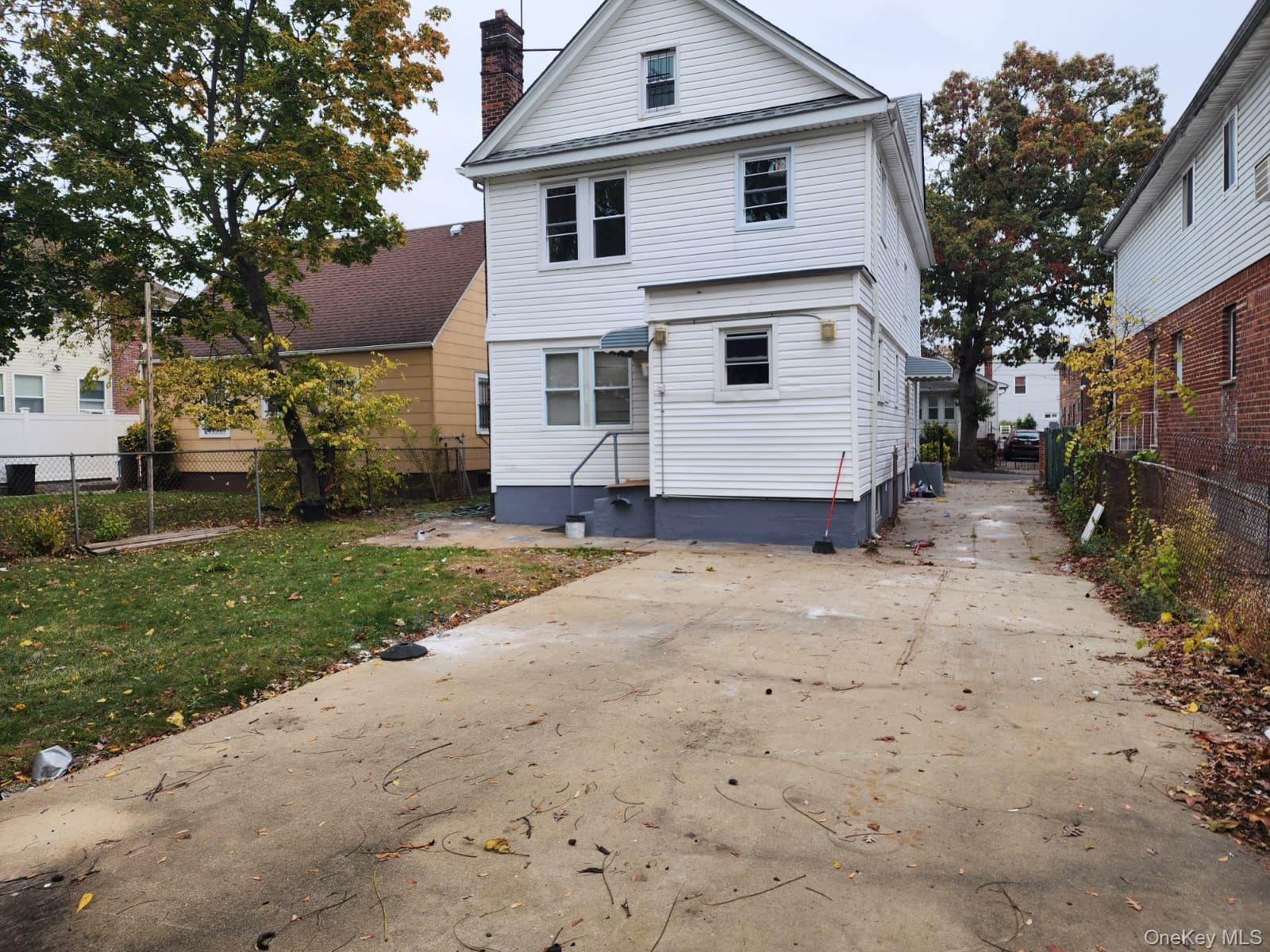 Single Family 134th  Queens, NY 11413, MLS-966352-30