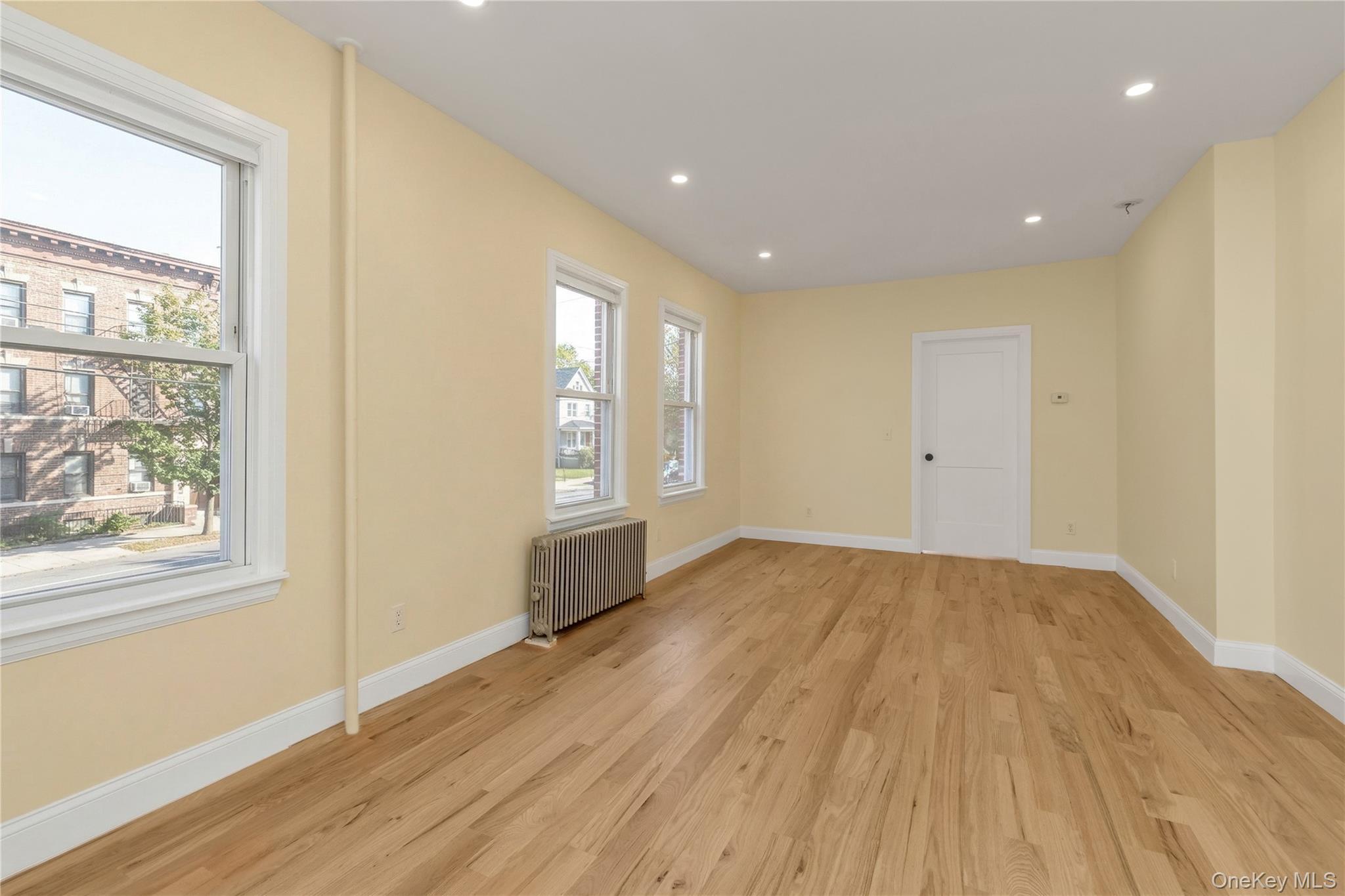 Single Family 90th  Queens, NY 11417, MLS-966367-2