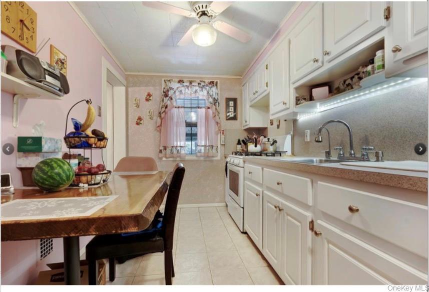 Single Family 215th  Queens, NY 11427, MLS-966386-15