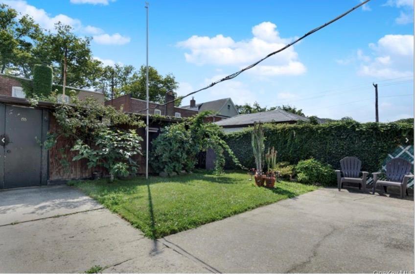 Single Family 215th  Queens, NY 11427, MLS-966386-5