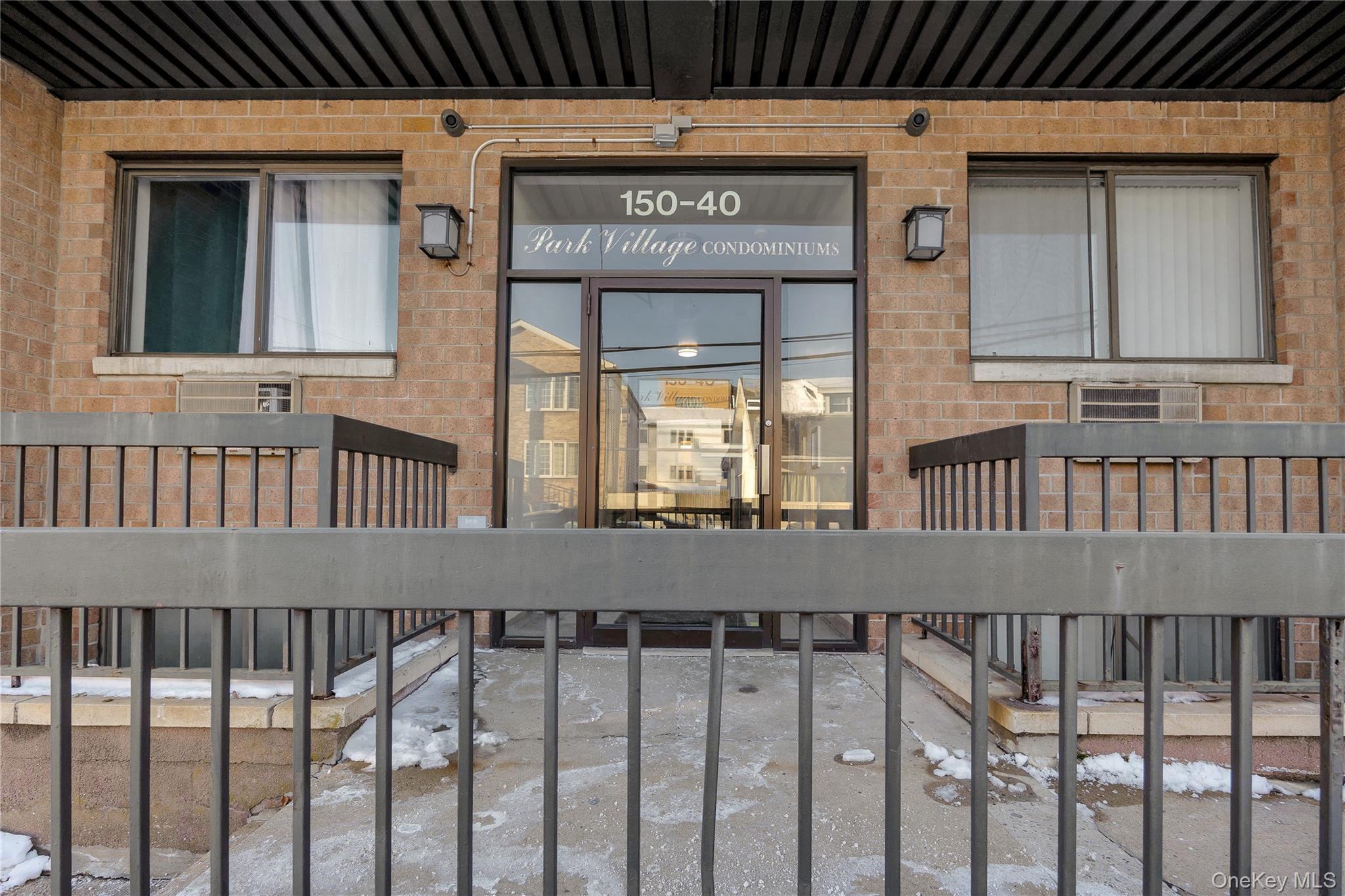 Condo Tahoe  Queens, NY 11417, MLS-966391-2