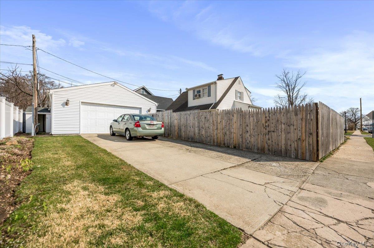 Single Family Celestial  Nassau County, NY 11756, MLS-966393-21