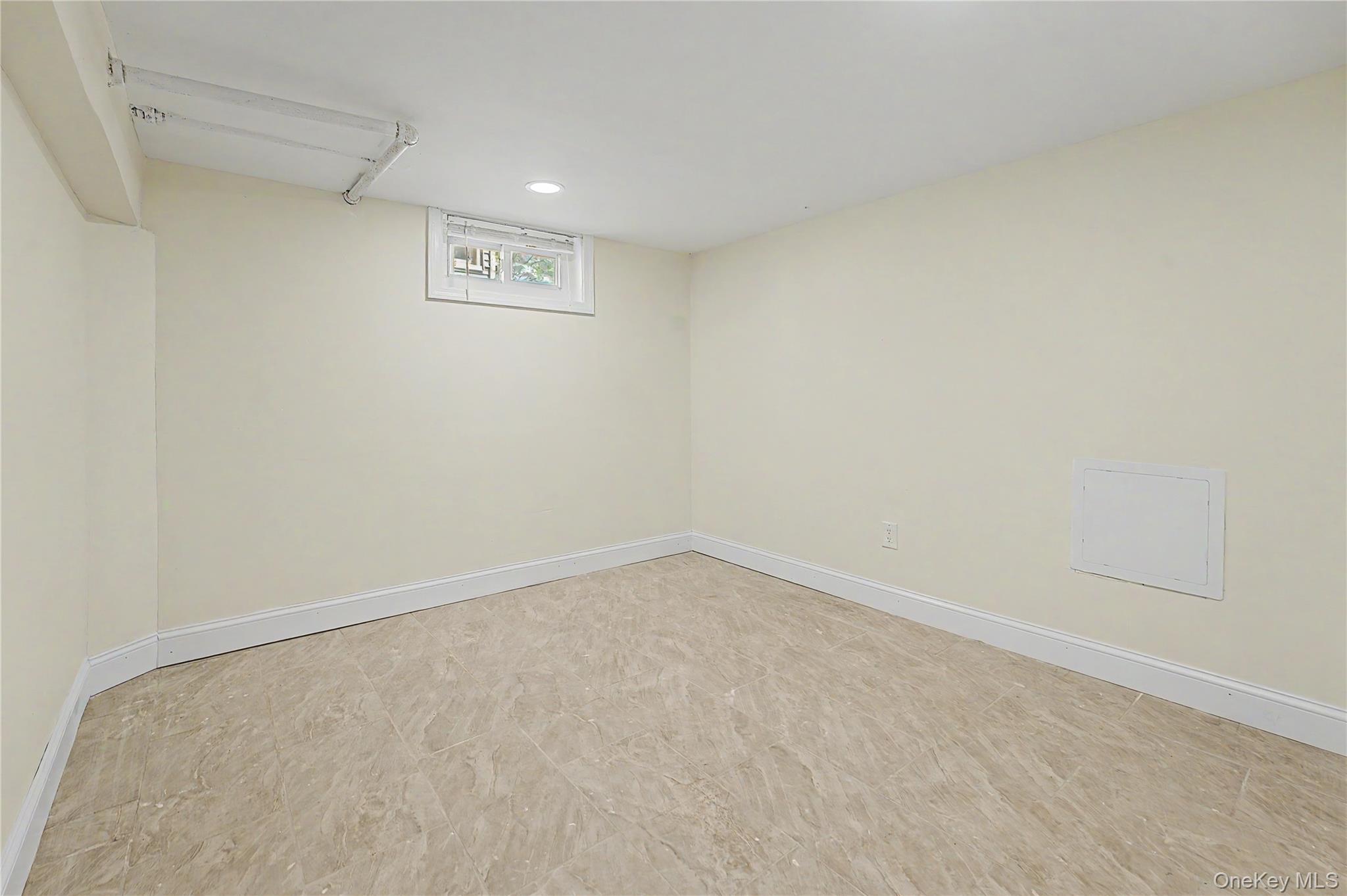 Single Family Malden  Nassau County, NY 11563, MLS-966395-16