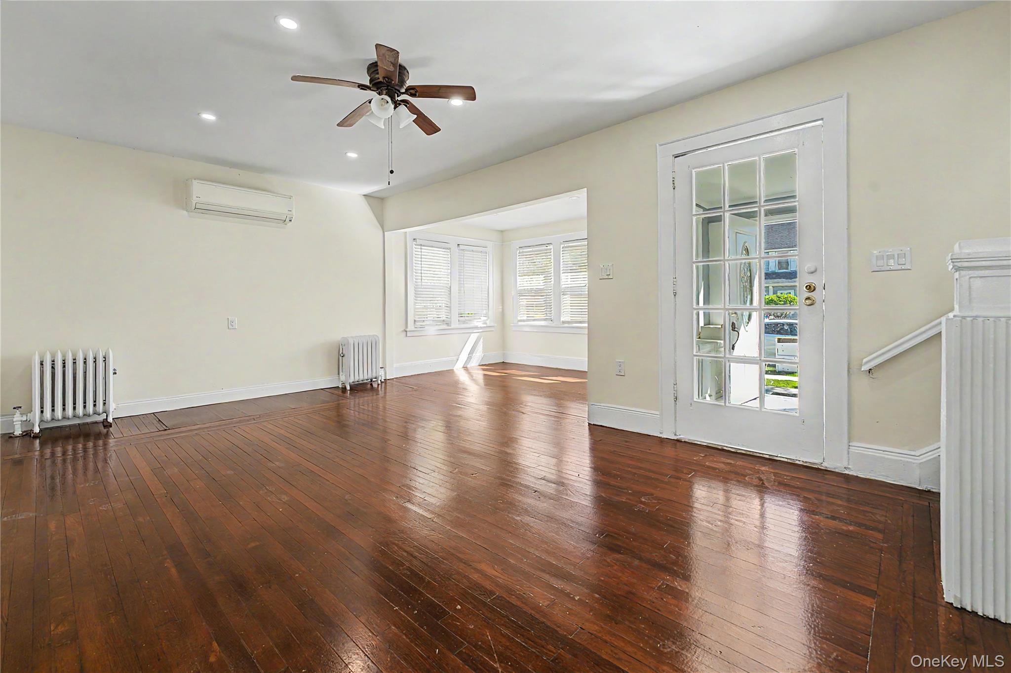 Single Family Malden  Nassau County, NY 11563, MLS-966395-4