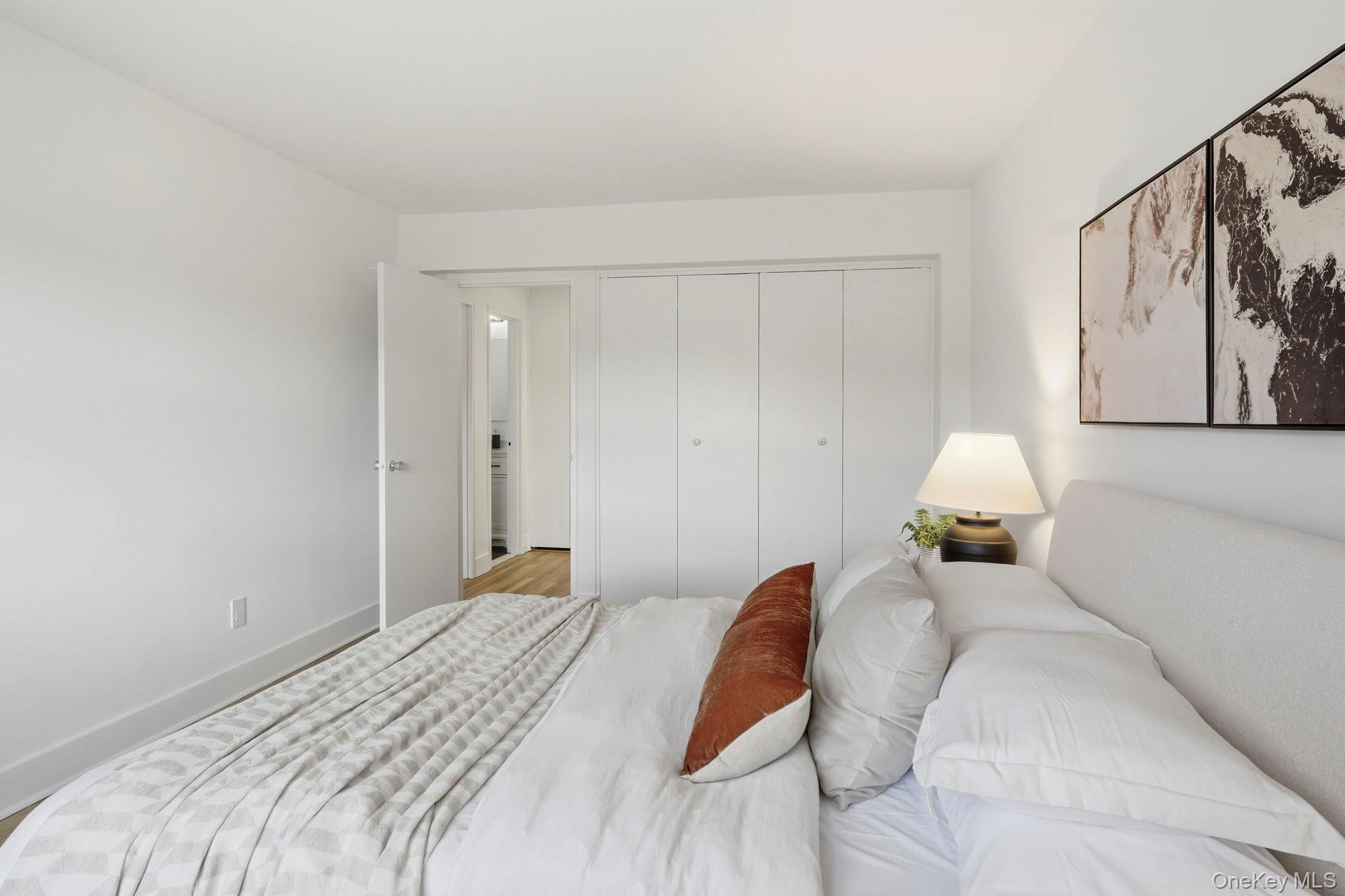 Coop Hartsdale Westchester County, NY 10530, MLS-966400-16