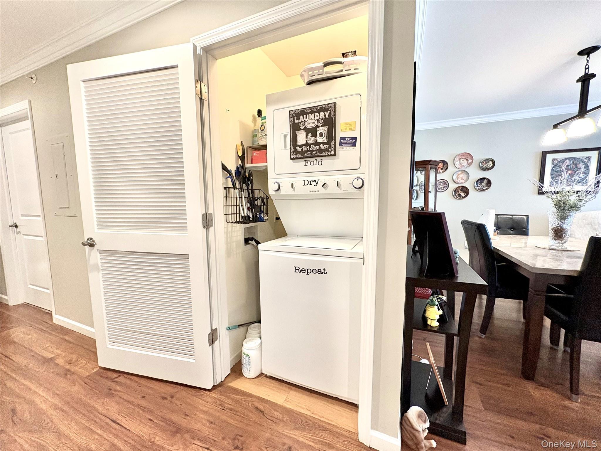 Condo Hunter  Suffolk County, NY 11722, MLS-966426-11