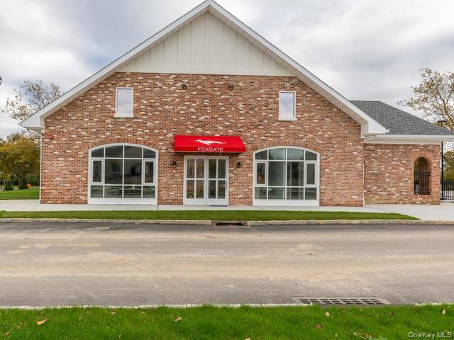 Condo Hunter  Suffolk County, NY 11722, MLS-966426-22