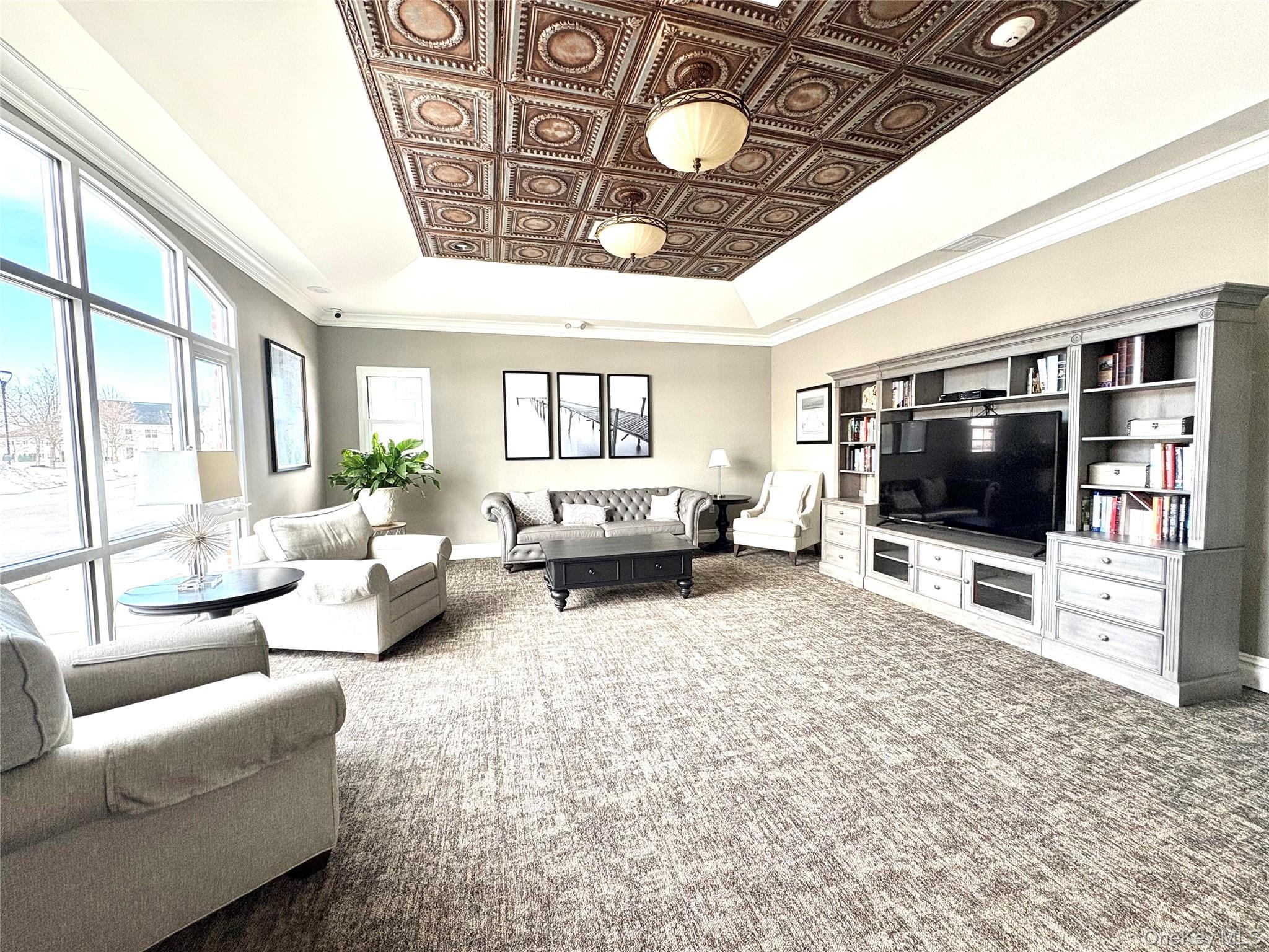 Condo Hunter  Suffolk County, NY 11722, MLS-966426-23