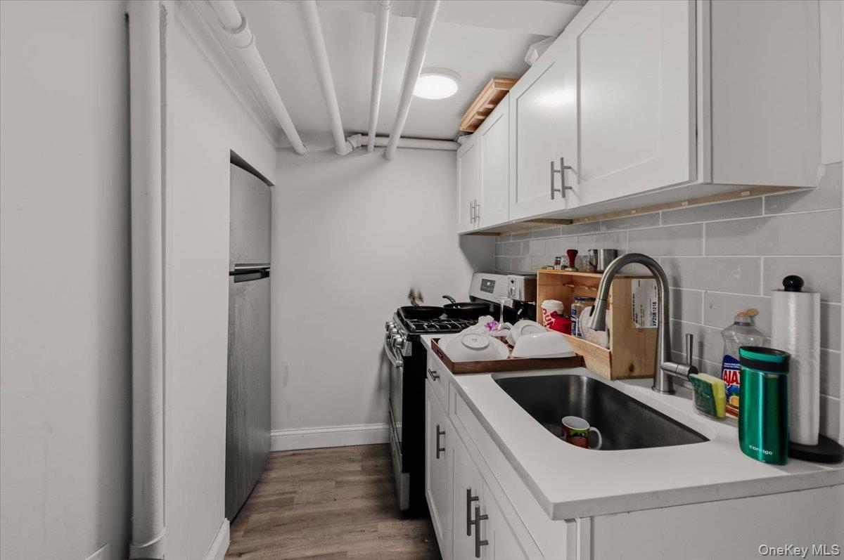 Single Family Victor  Bronx, NY 10462, MLS-966437-15